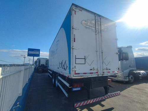 Iveco Tector 240e25 6x2 2009