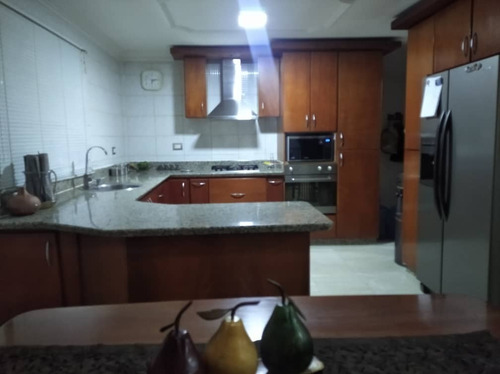 Imagen 15 de 18 de Se Vende Townhouse En Naguanagua. Yl