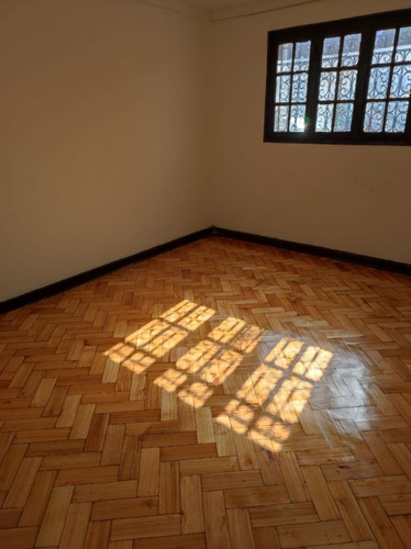 Casa Para 7 Dormitorios + 3 Baños