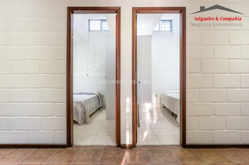 Imagen 14 de 17 de Casa En Padrón Único, Con 4 Dormitorios, 2 Baños Completos Y Azotea Exclusiva! ¡reservada!