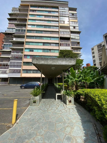 Apartamento En Venta 119m2 Las Palmas Res Los Apamates