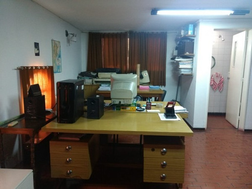 Imagen 9 de 10 de Galpon 648 M2 Sobre Ovidio Lagos