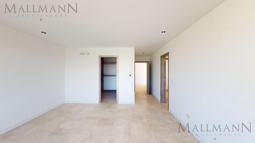 Excelente Casa A Estrenar A La Laguna En Pilara - La Calesa