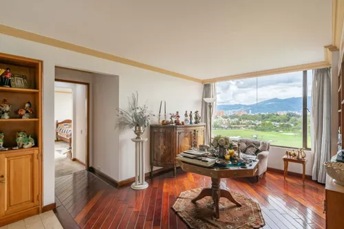 Apartamento En Arriendo En Club Los Lagartos. Cod A19936