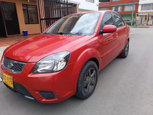 Kia Rio Ex 2010