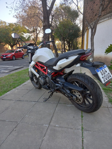 Benelli Tnt 300