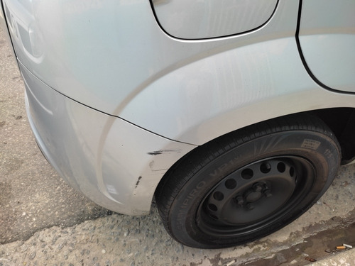 Imagem 14 de 14 de Fiat Uno 2017 1.0 Attractive Flex 5p