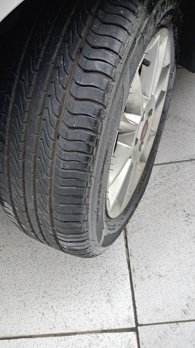 Fiat Idea 1.4 Elx Flex 5p 2010
