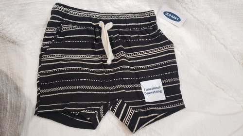 Imagen 1 de 4 de Short Old Navy Talla 12-18 Meses