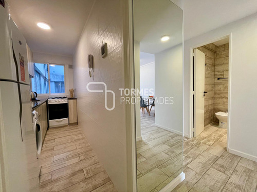 Imagen 10 de 30 de Tour Virtual Departamento En Venta 2 Ambientes Con Balcón Saliente - Plaza Colon Mar Del Plata