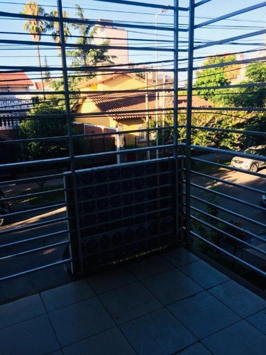 Imagen 10 de 13 de Departamento De 2 Ambientes Con Balcon Al Frente En Venta - Moron Norte