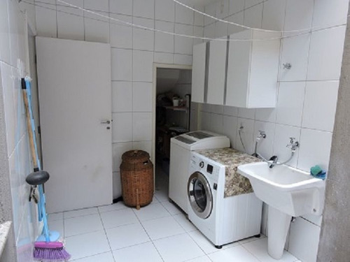 Casa De Condomínio À Venda Na Rua Mário Augusto De Freitas, Jardim Taboão, São Paulo - Sp - Liv-5509