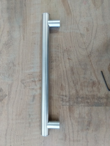 Imagem 4 de 5 de Par Puxador Maçaneta Inox Duplo Polido Madeira Buffets 35,5