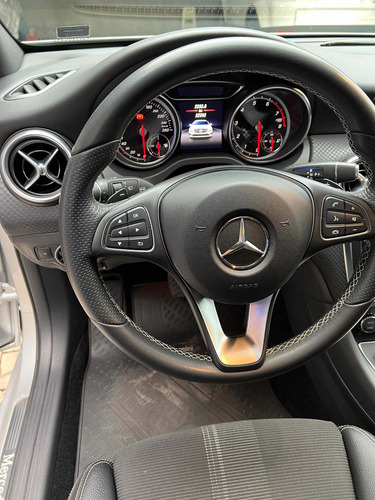 Imagen 5 de 10 de Mercedes-benz 200 A200