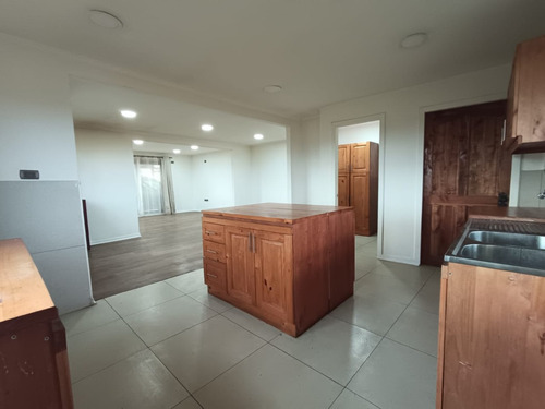 Se Arrienda Año Corrido Linda Y Acogedora Casa En Condominio