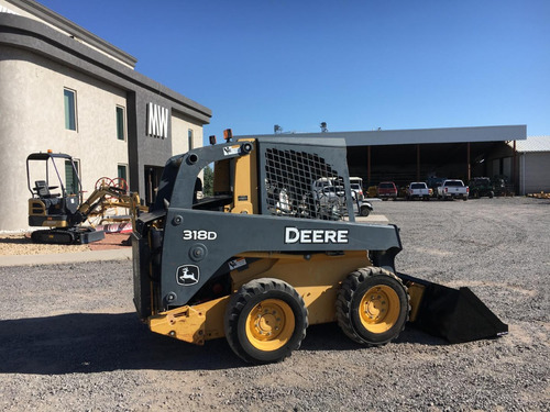 Minicargador John Deere 318d Año 2012 Folio 16428