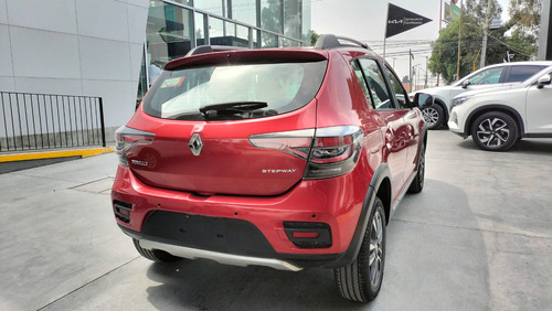 Renault Stepway 5p Intens L4/1.6 Aut
