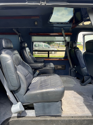 Ford Econoline 150 1996