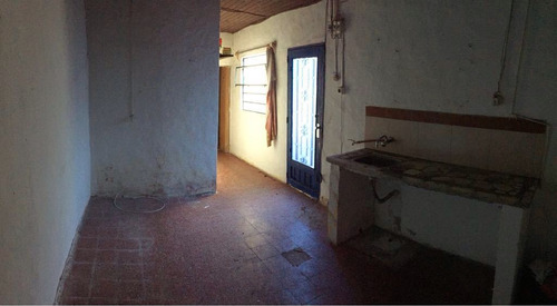 Vendo Casa Y 4 Apartamentos Padrón Unico.- Buena Renta!