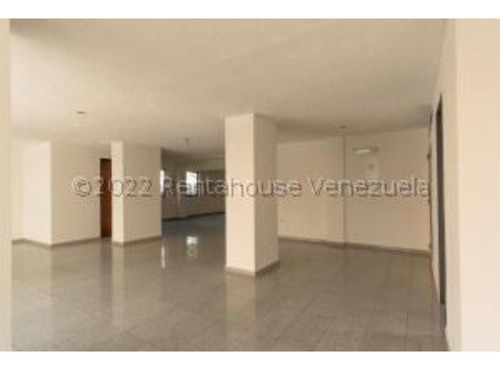 Imagen 7 de 25 de #22-22542 Exclusivo Edificio En Las Mercedes
