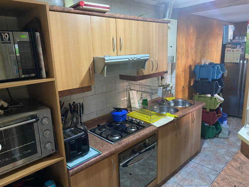 Casa En Excelente Barrio Residencial