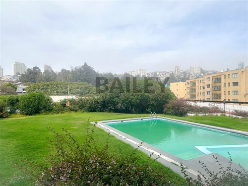 Venta De Departamento 3 Dorm. En Reñaca En Viña Del Mar