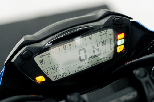 Imagem 8 de 8 de Gsx 750 S A