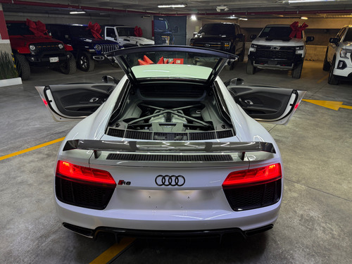 Audi R8 5.3 V10 Coupe Plus S-tronic Dsg