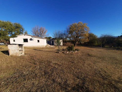 Imagen 2 de 19 de Venta Lote Con Mejoras Estancia Vieja