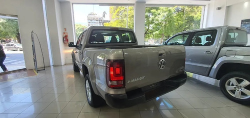 Imagen 4 de 19 de Volkswagen Amarok Hl 4x4 At My23 #36