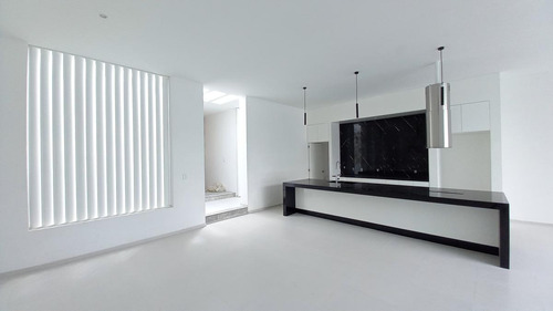 Imagen 9 de 30 de Casa Un Solo Nivel Zona Dorada
