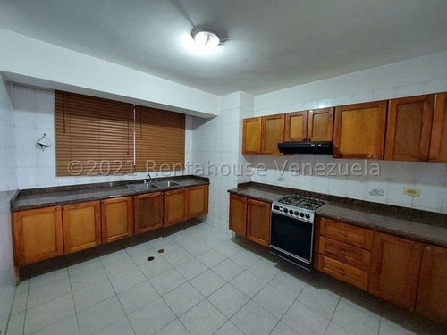 Imagen 9 de 14 de Gustavo Zavala Rentahouse 22-1411