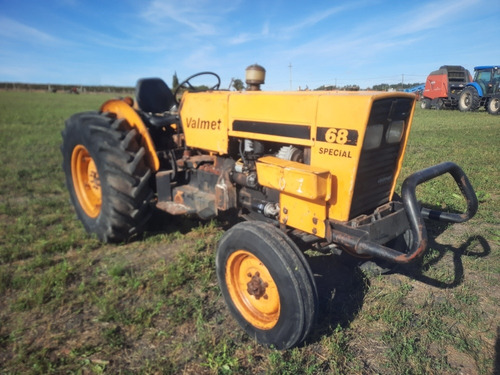 Tractor Valtra Valmet 68