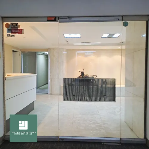 Cubo Negro Oficina Alquiler