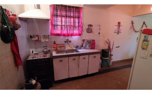 Se Vende Propiedad En Almafuerte, Bº Parque, Calle Chile