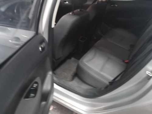 Imagen 13 de 14 de Peugeot 308 2016 1.6 Active