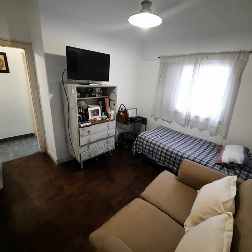 Imagen 16 de 30 de Chalet 3 Ambientes Mas Departamento De 2 Ambientes