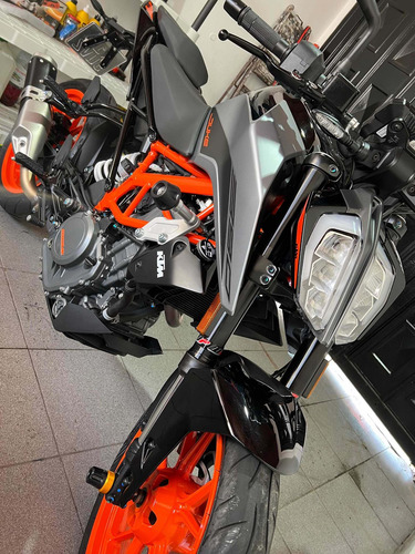 Imagen 2 de 10 de Ktm Duke 390