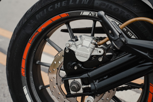 Benelli Tnt 300 - Bruno Hz