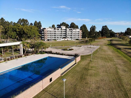 Departamento En Venta En Altos De Valdevez Condominios