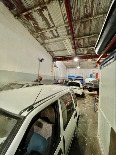 Imagen 5 de 8 de En Venta! Local Con Galpon En Barrio Bella Vista