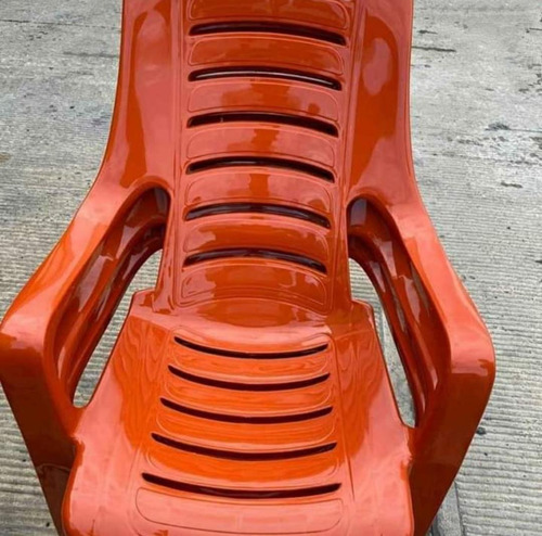 Imagen 3 de 6 de Silla Plástica Tipo Playera O De Jardin
