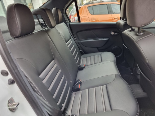 Imagen 10 de 15 de Renault Logan 1.6 16v Life (jir)
