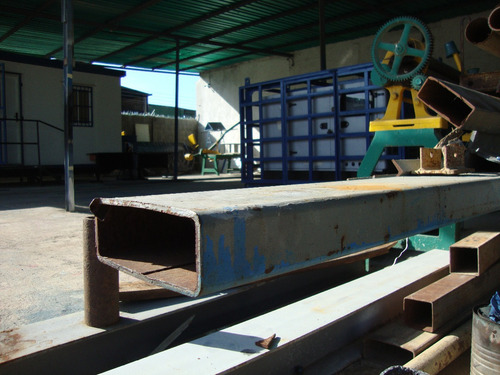 Tubo Estructural 200x70x4,3mmx7,5mts