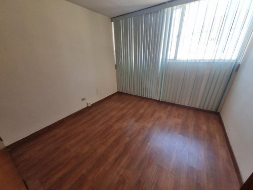 Oficina En Renta En Colonia San Miguel Apinahuizco, Toluca, Estado De México