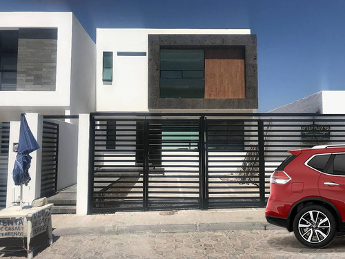 Hermosa Residencia En Milenio Iii, 3 Recámaras, Estudio O 4t