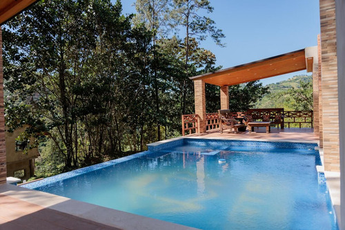Venta Villa 5 Habitaciones En Jarabacoa, La Vega Republica Dominicana