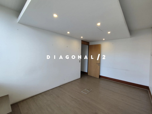 Oficina En Arriendo En Barrio El Golf