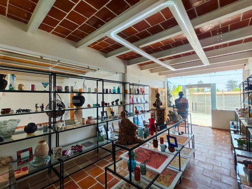 Venta De Hotel, En Carr. Dolores Hidalgo- San Miguel Allende .