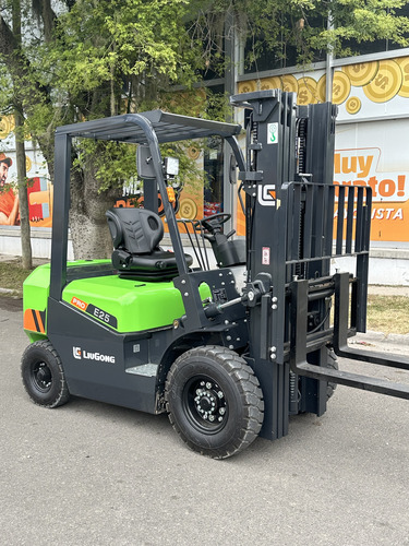 Autoelevador Liugong 2.5t Electrico Litio. Tomamos Usados!